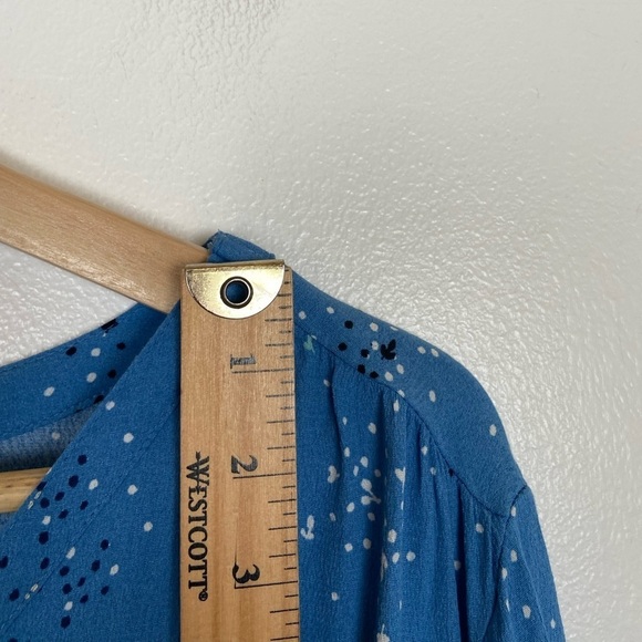 Croft & Barrow Women's Floral Top Size XL Color Blue 3/4 Sleeve Semi Sheer - Picture 8 of 12